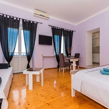 Obala Apartamento Podgora (Split-Dalmatia)